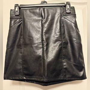 BBJ Black Faux Leather Mini Skirt - S